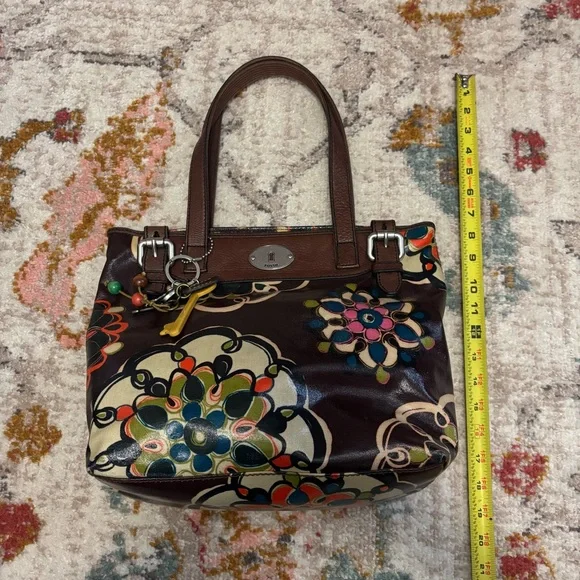 Fossil Key-Per Floral Tote - Picture 4 of 9